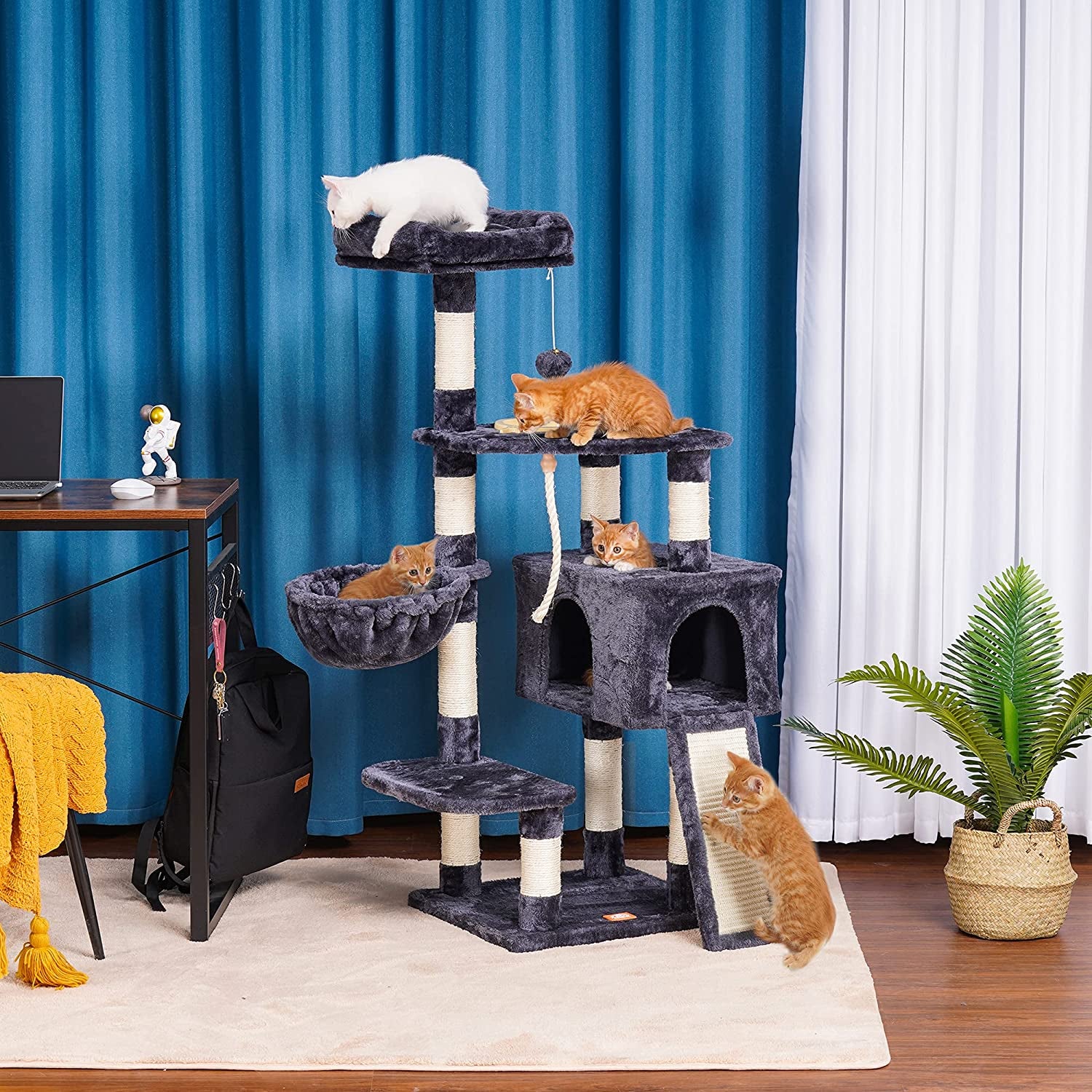 Cat Tree, Cat Tower for Indoor Cats with Scratching Board, Multi-Level Cat Furniture Condo with Feeding Bowl Smoky Gray HCT010G